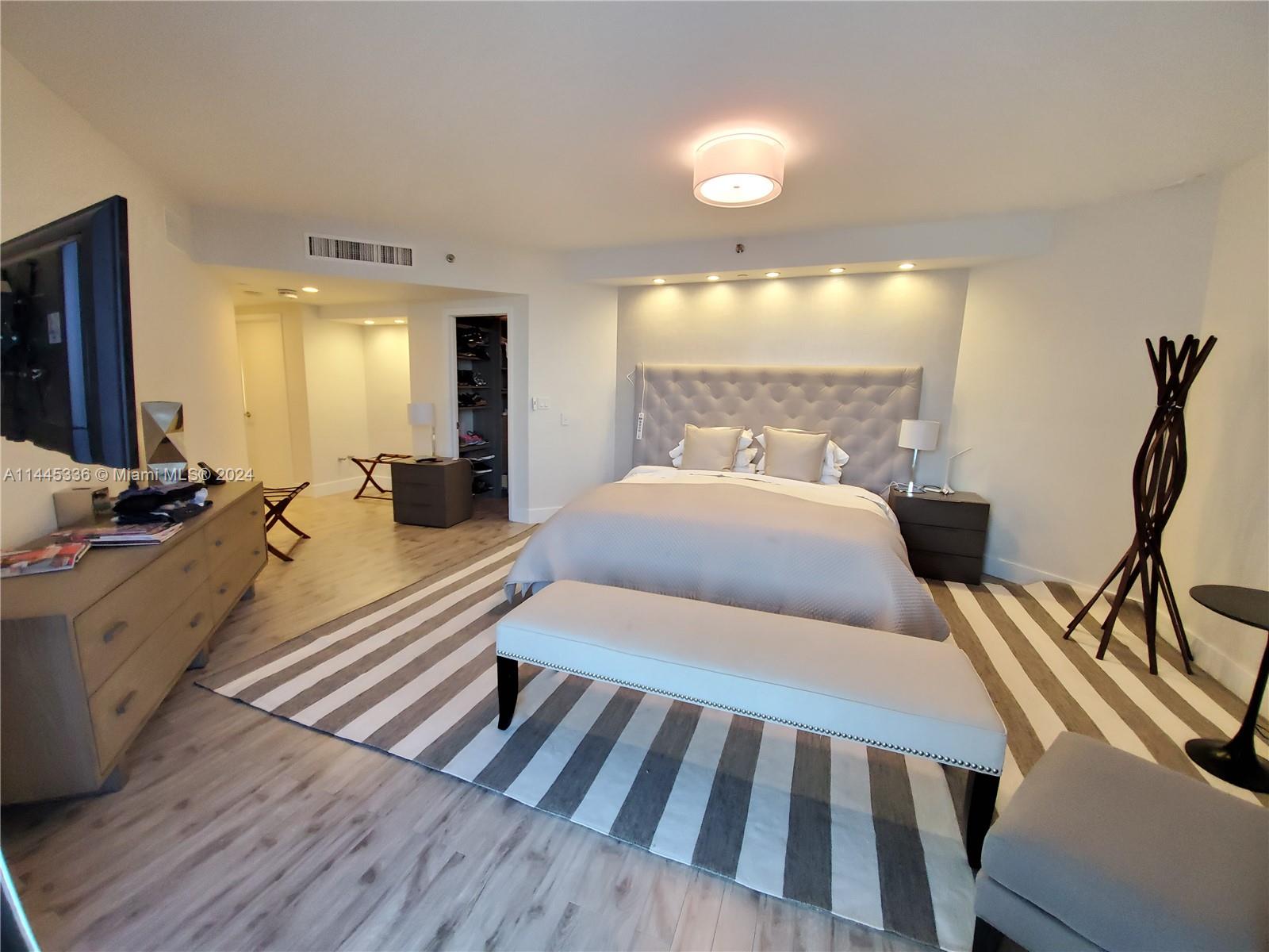 3000 ISL BLVD WILLIAMS IS - Residential Lease