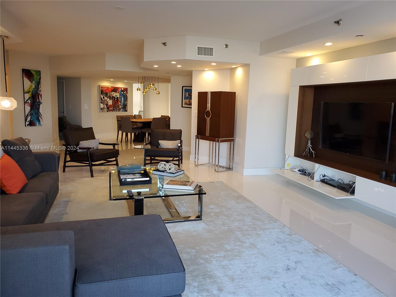 3000 ISL BLVD WILLIAMS IS - Residential Lease