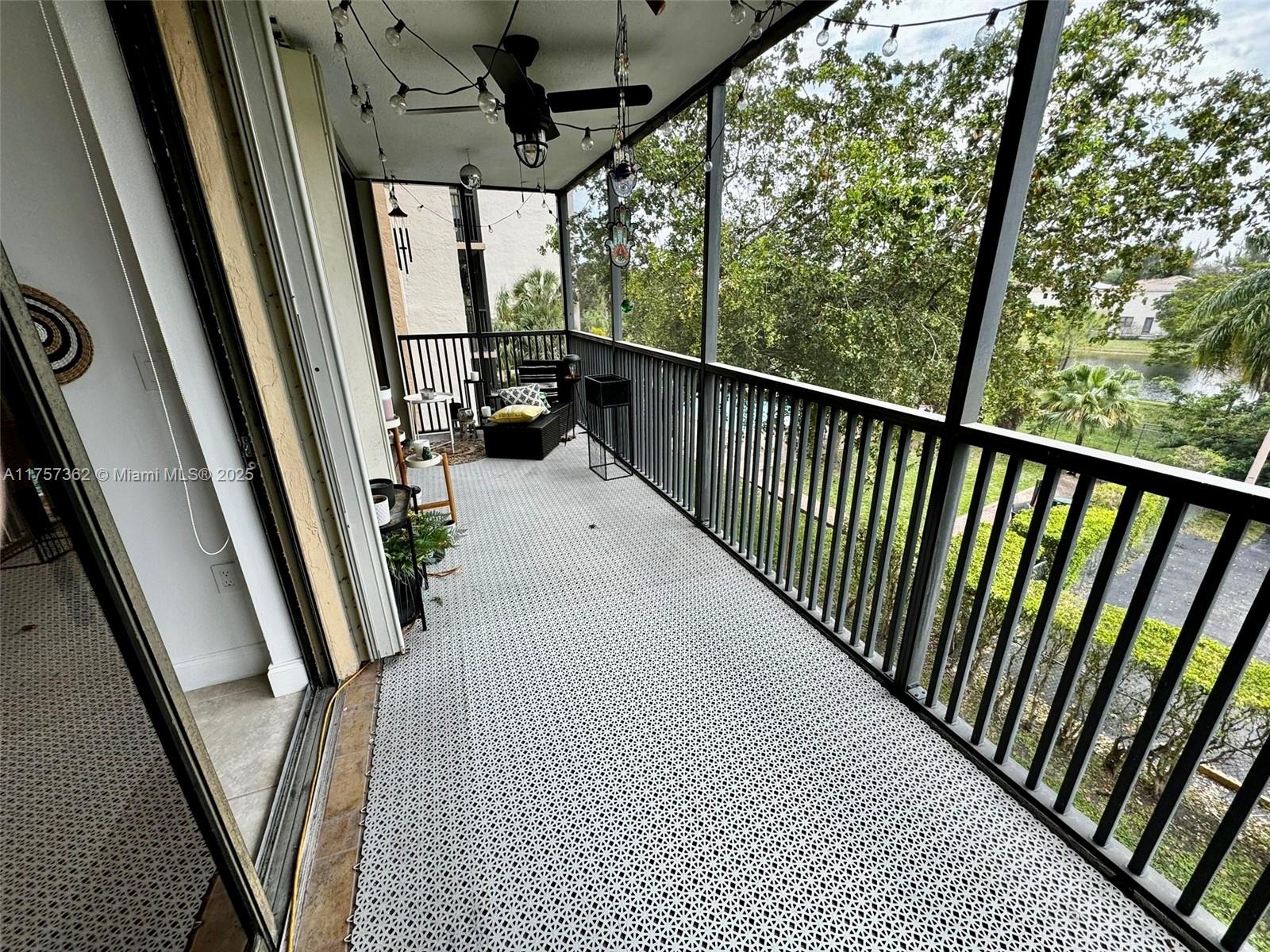 CHANTILLY CONDO - Residential