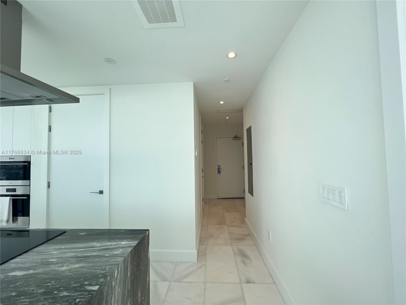 700 NE 26th Ter 2205