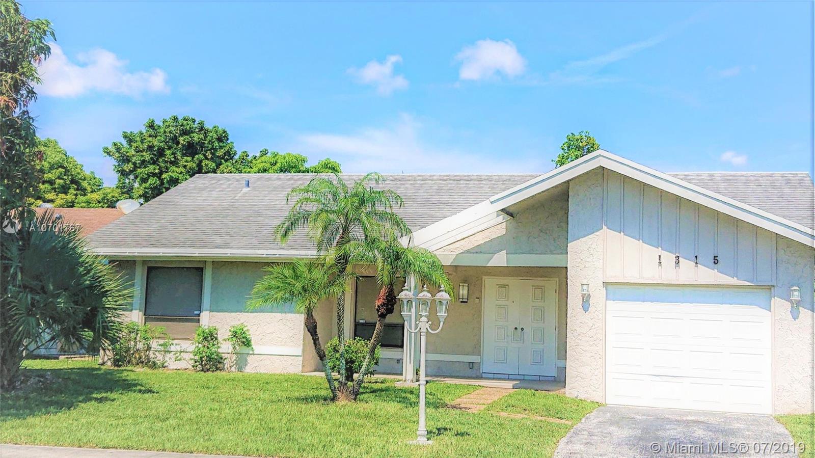 NORTH LAUDERDALE VILLAGE - Residential Lease