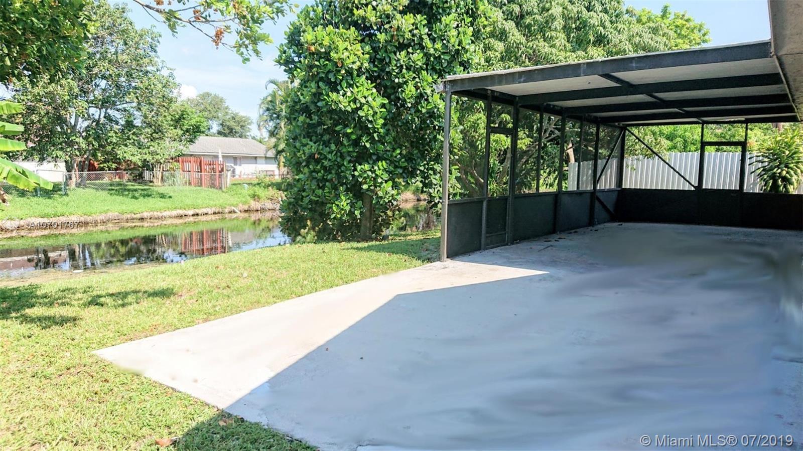 NORTH LAUDERDALE VILLAGE - Residential Lease