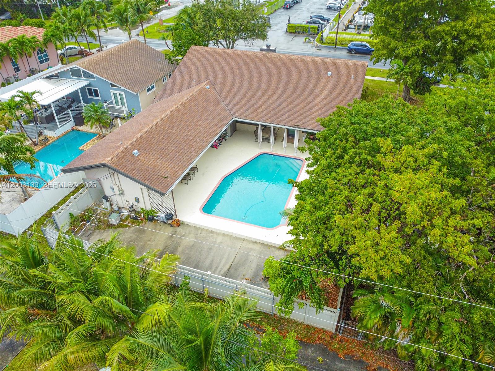 ROYAL PALM VISTA - Residential