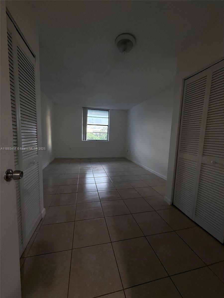 BLEAU GROTTO CONDO - Residential Lease