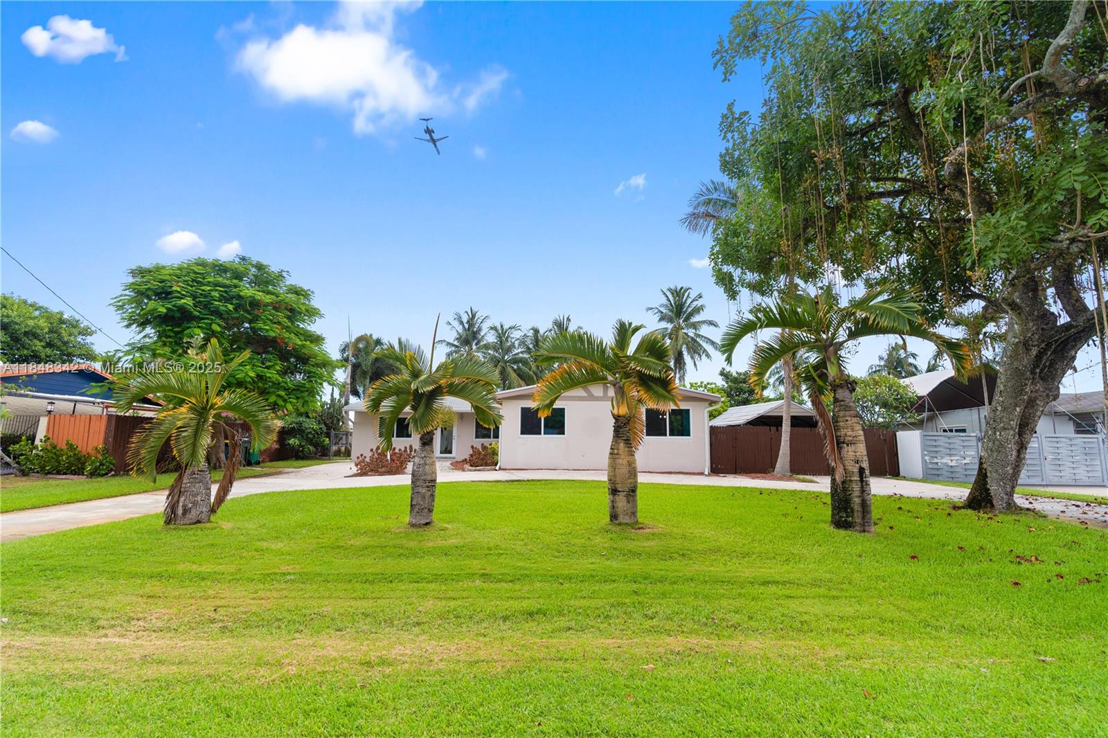 4580 SW 34th Ter