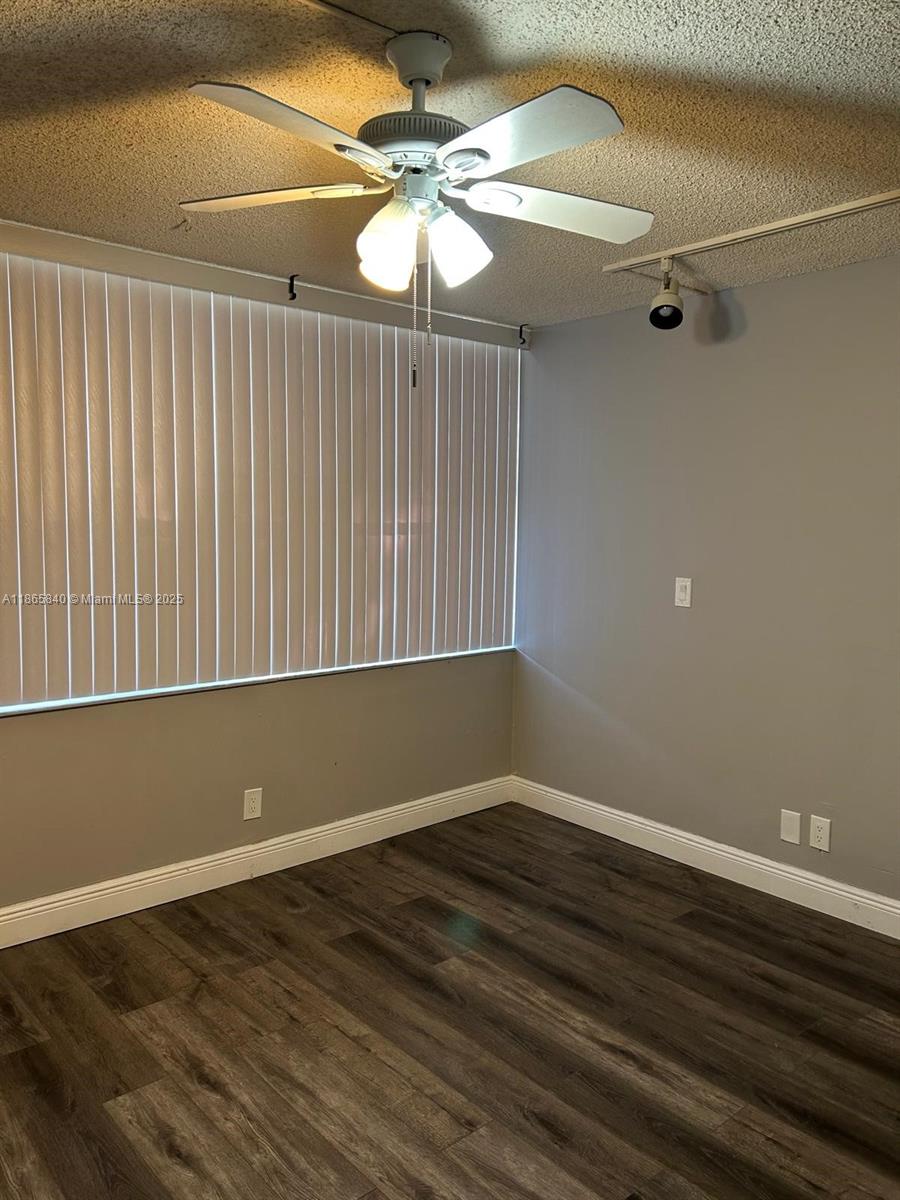 CONDOMINIUM 8 OF ENVIRON - Residential