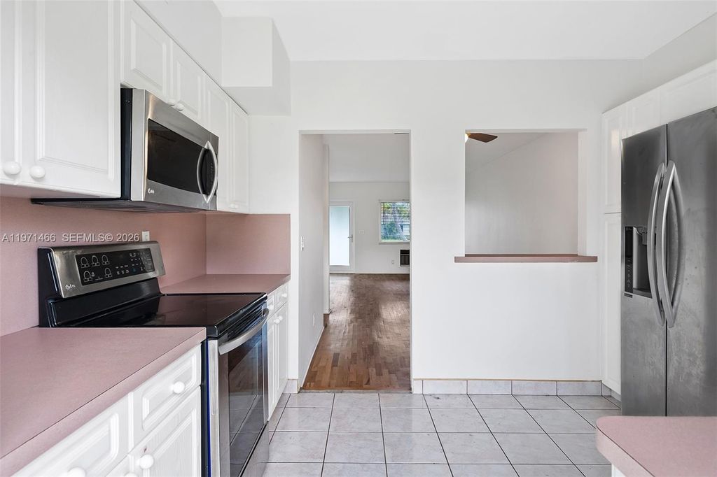 Photo of 600 Layne Blvd #128, Hallandale Beach, FL 33009 (MLS # A11971466)