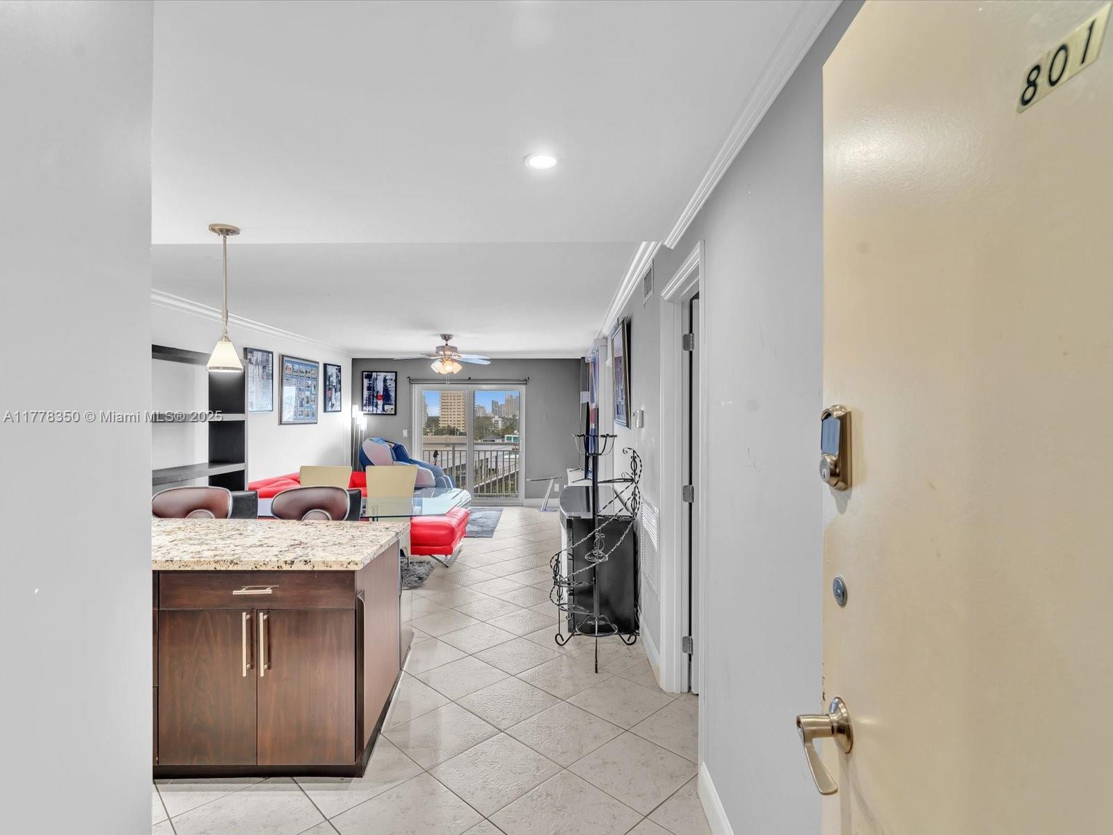 200 S Birch Rd 801