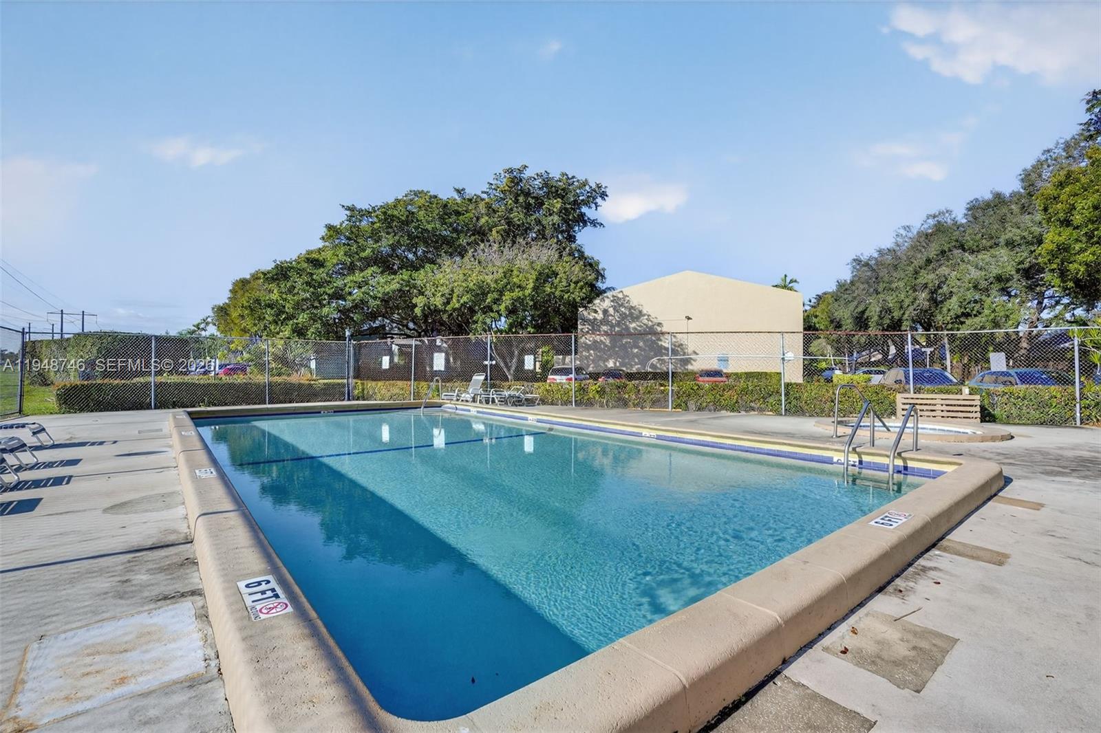 WESTVIEW CONDOMINIUM NO T - Residential