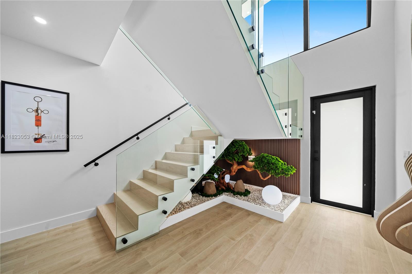 550 NW 42nd St