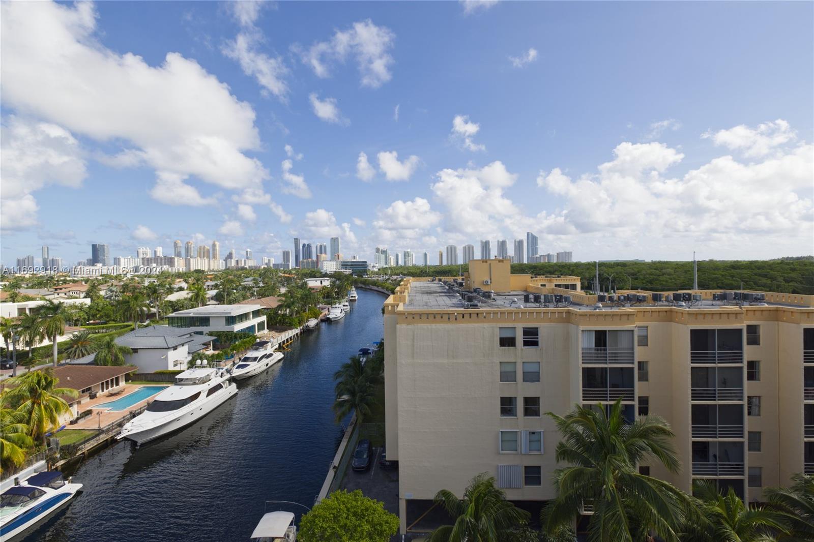 ISLAND SHORES CONDO - Residential