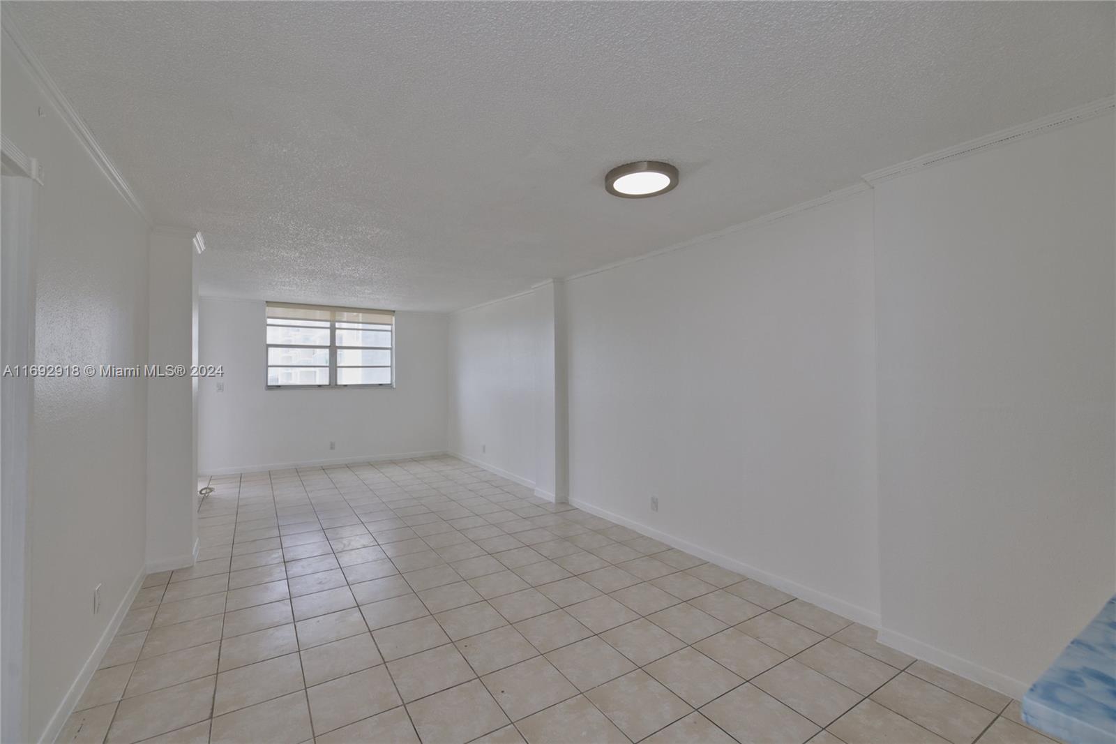 ISLAND SHORES CONDO - Residential