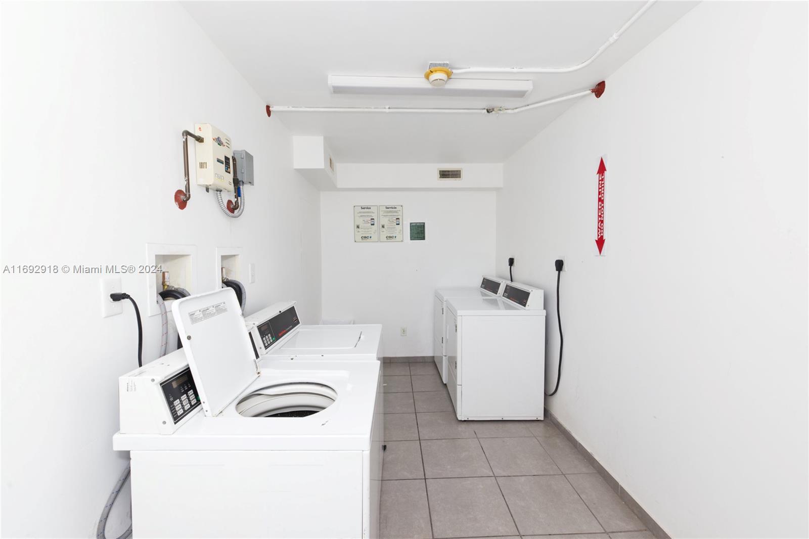 ISLAND SHORES CONDO - Residential