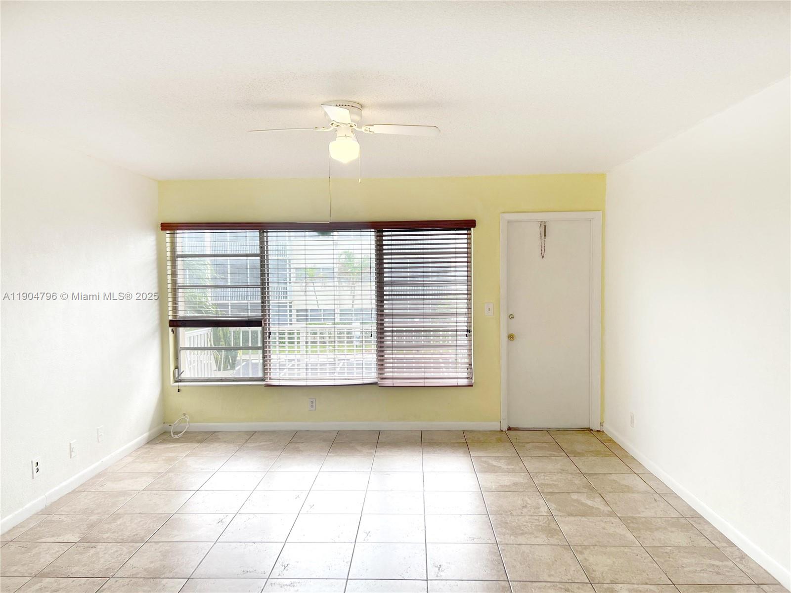 FOUNTAINVIEW CONDO NO 4 - Residential Lease