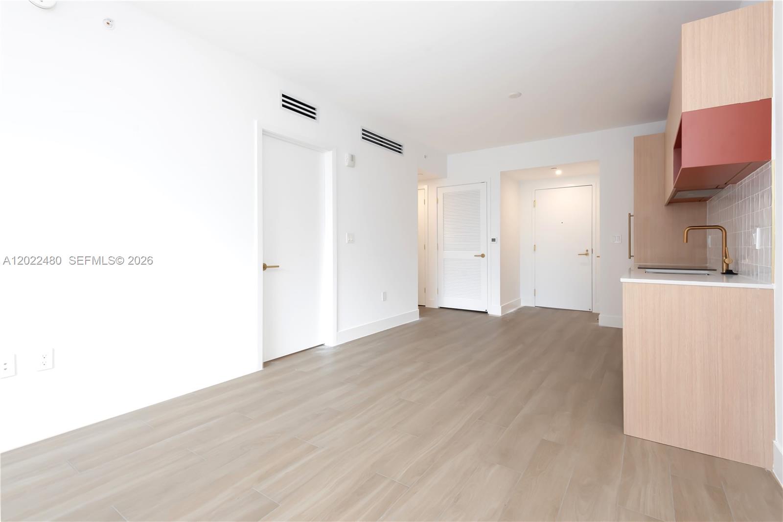 BUENA VISTA WEST - Residential