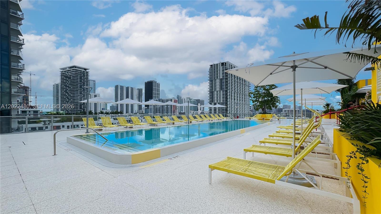 BUENA VISTA WEST - Residential