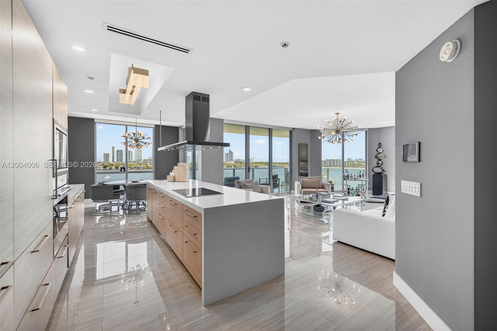 17111 Biscayne Blvd 710