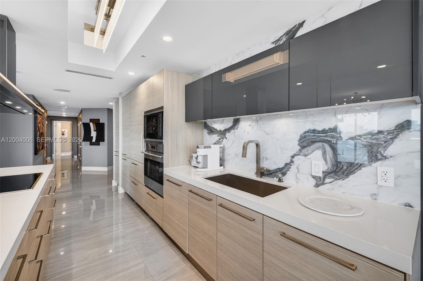 MARINA PALMS RESIDENCES S - Residential