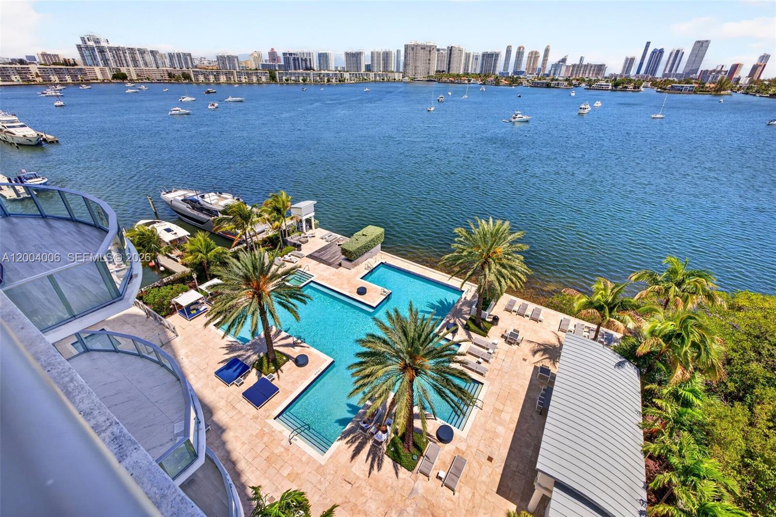 MARINA PALMS RESIDENCES S - Residential