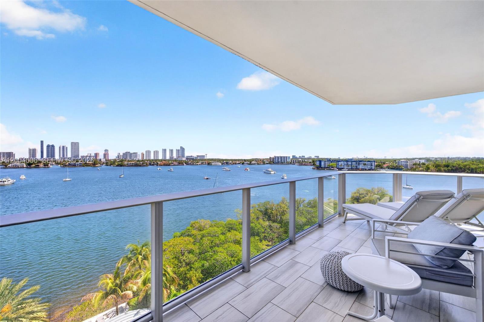 MARINA PALMS RESIDENCES S - Residential