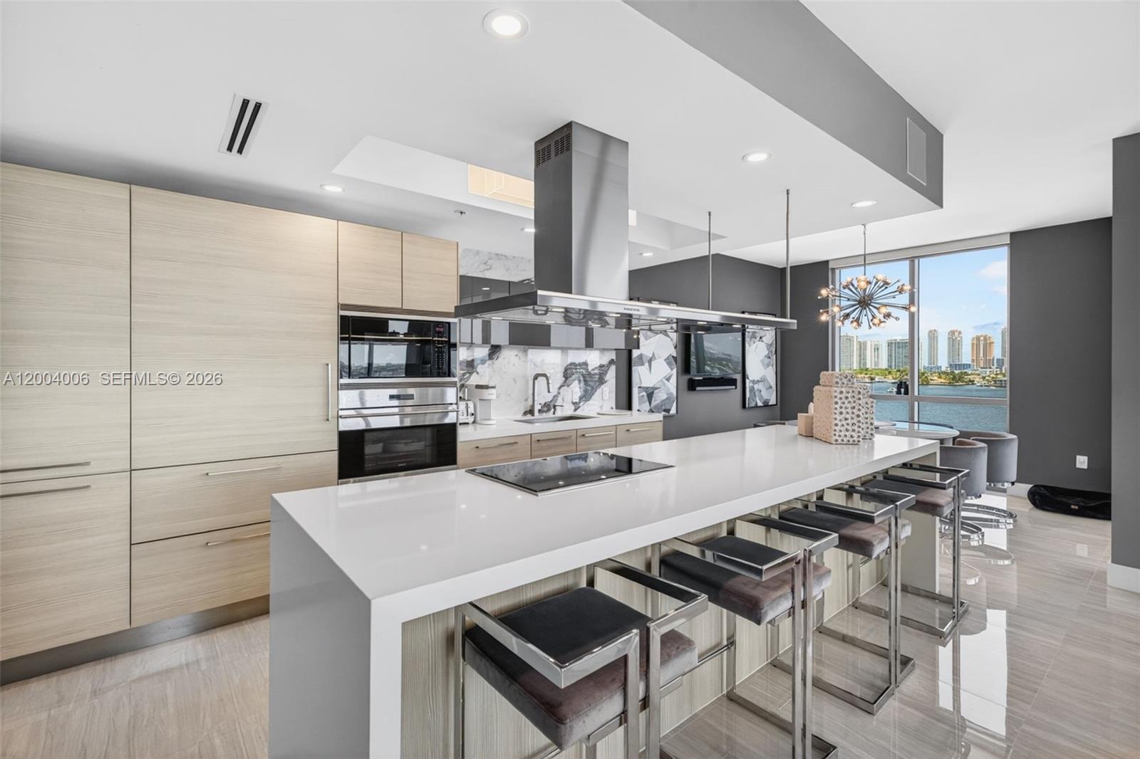 MARINA PALMS RESIDENCES S - Residential