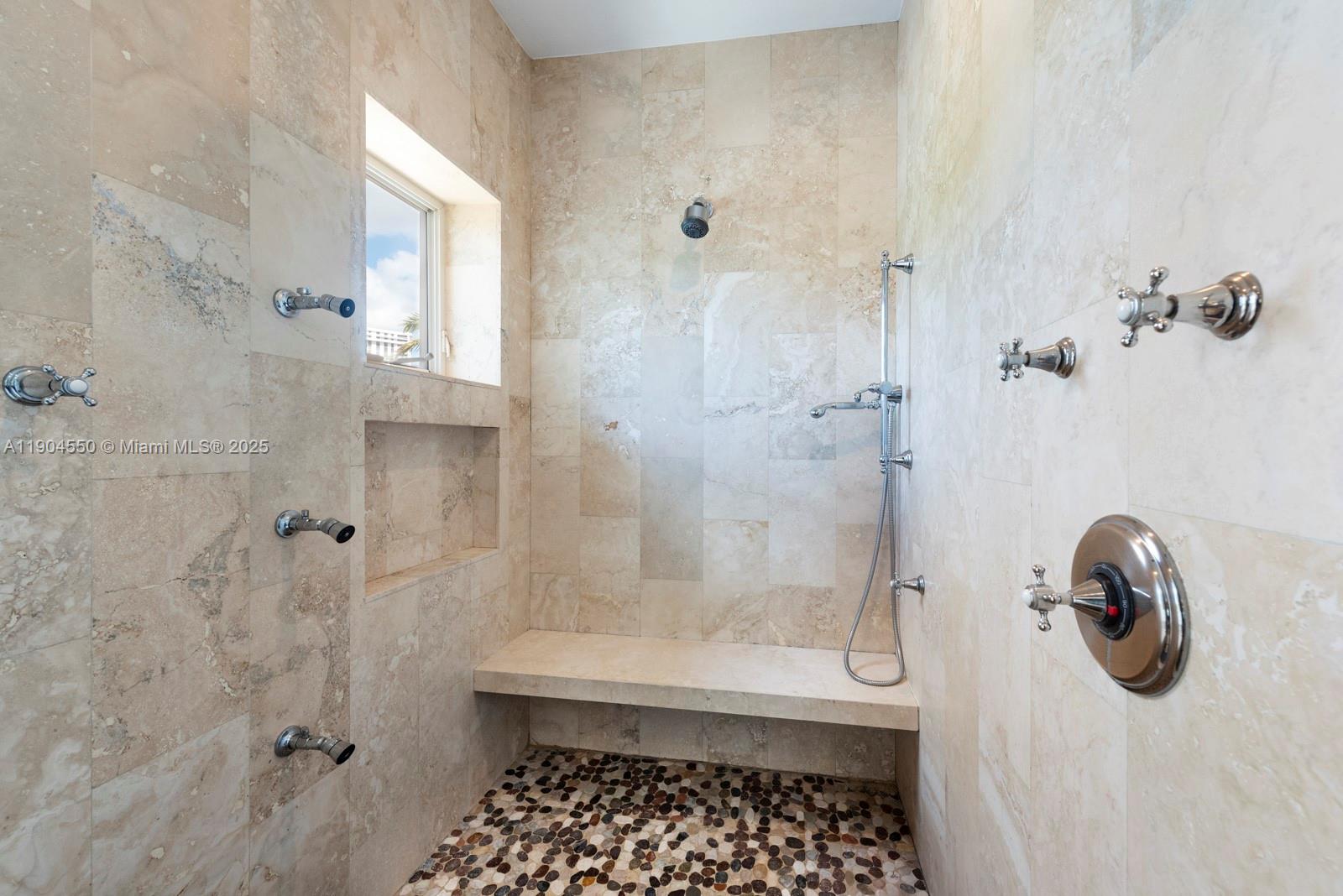 RE-PLAT OF TRACK C MIAMI - Residential