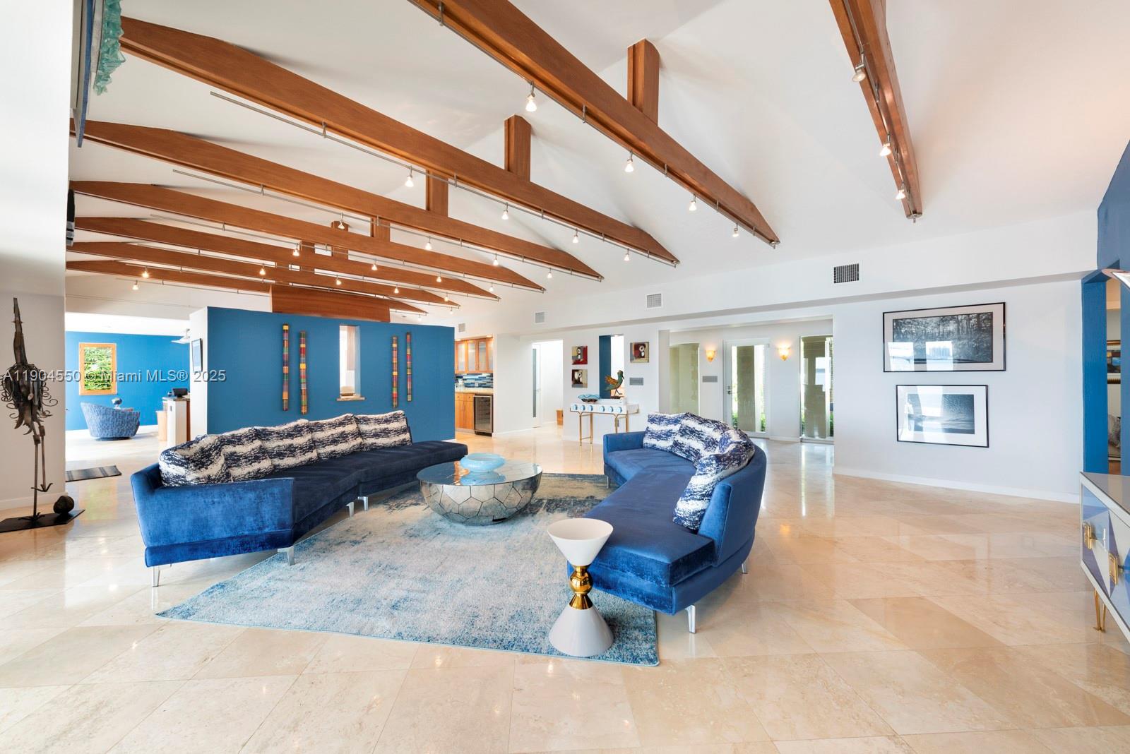 RE-PLAT OF TRACK C MIAMI - Residential