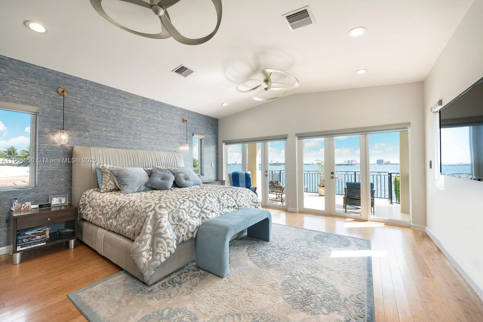 RE-PLAT OF TRACK C MIAMI - Residential