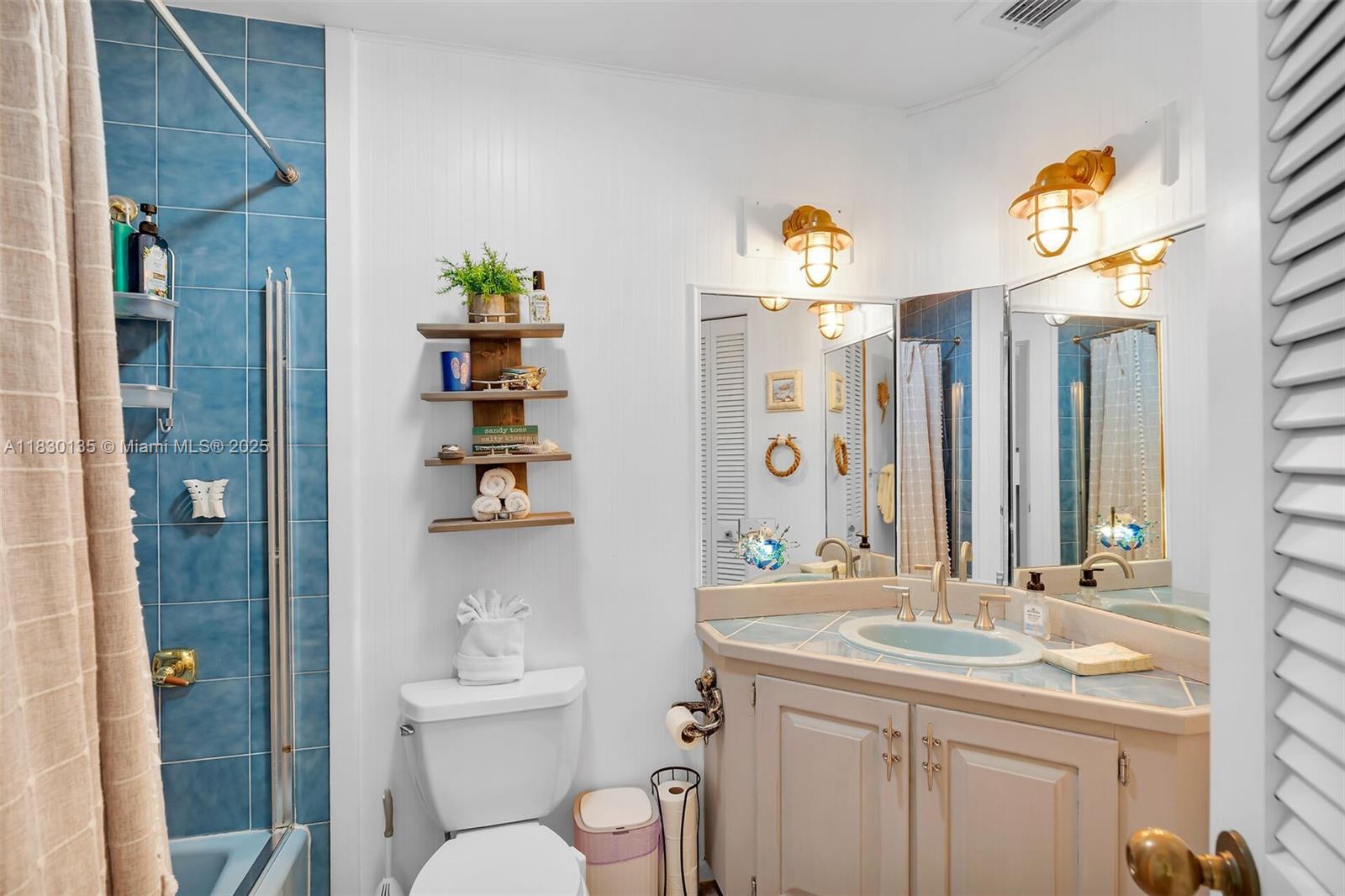 ROOSEVELT POINT #1 - Residential