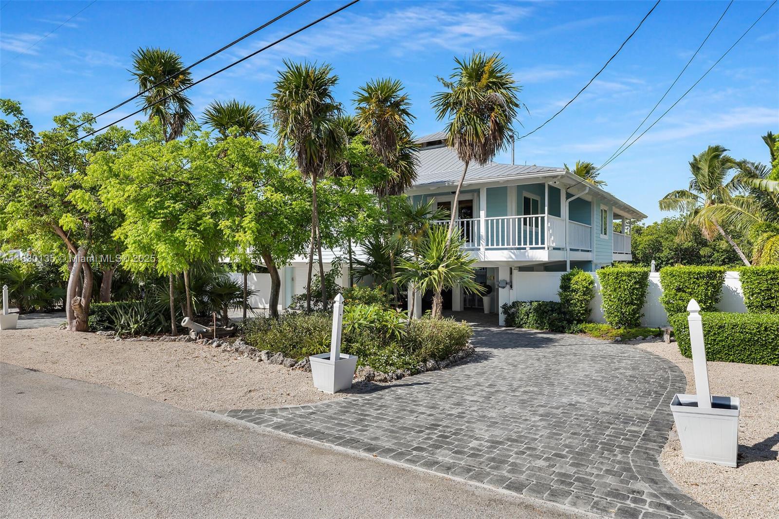 ROOSEVELT POINT #1 - Residential