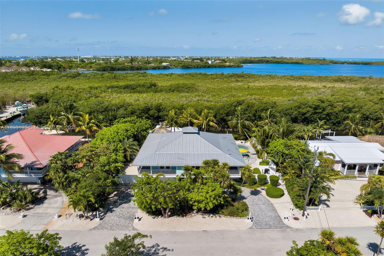 ROOSEVELT POINT #1 - Residential