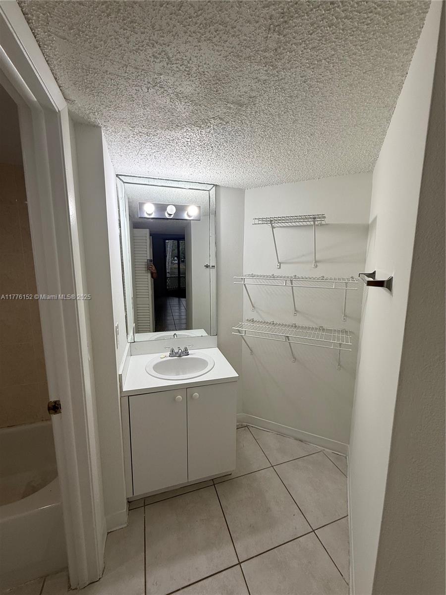 VERABELLA FALLS CONDO - Residential