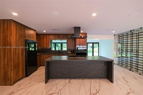 3711 Battersea Rd Miami FL 33133