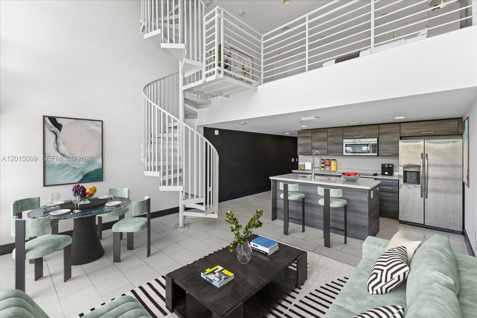 MERIDIAN 5 CONDO - Residential
