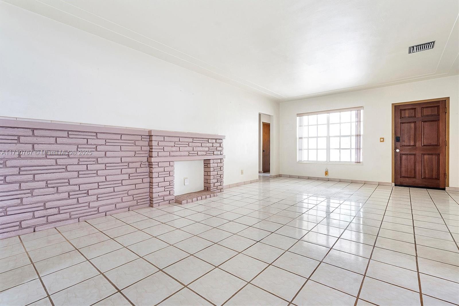 ALTOS DEL MAR NO 6 - Residential