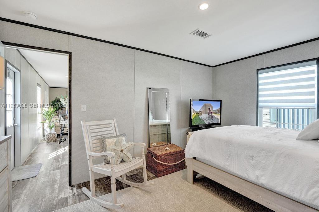 TROPICAL ACRES CO-OP - Residential