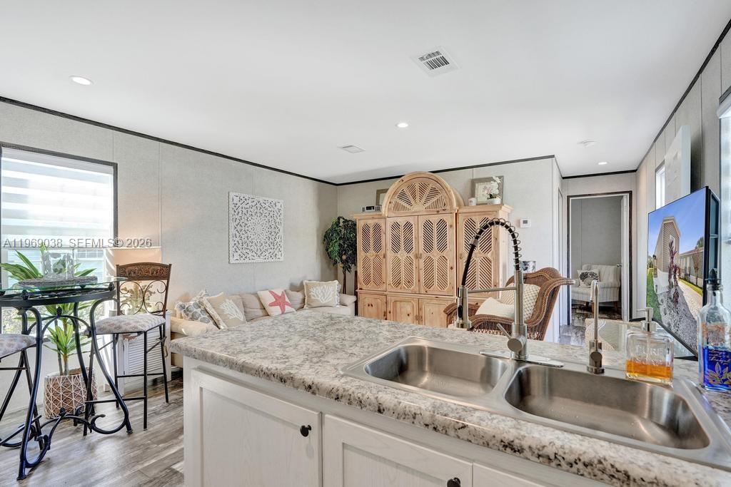 TROPICAL ACRES CO-OP - Residential