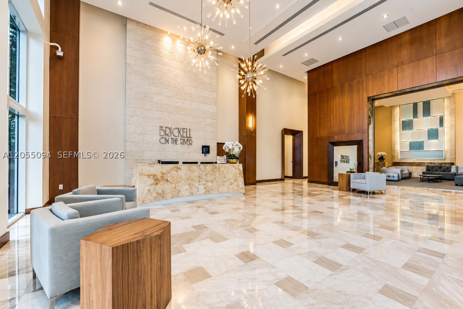 31 SE 5th St 3712