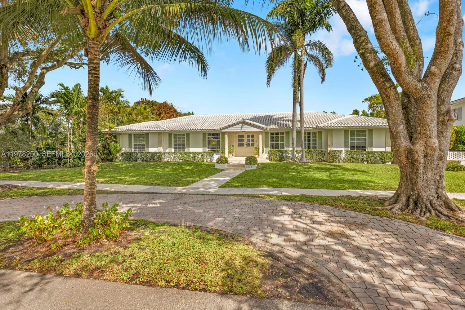 MIAMI SHORES SEC 3 - Residential