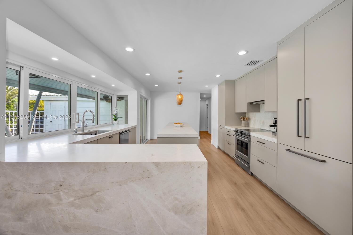 MIAMI SHORES SEC 3 - Residential