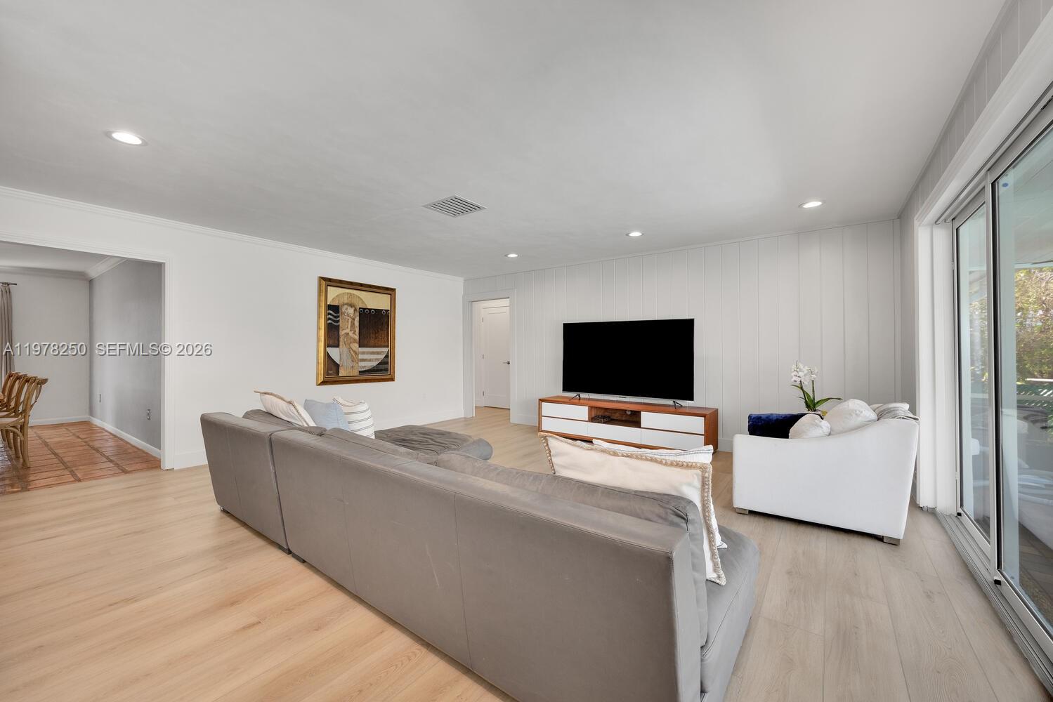 MIAMI SHORES SEC 3 - Residential