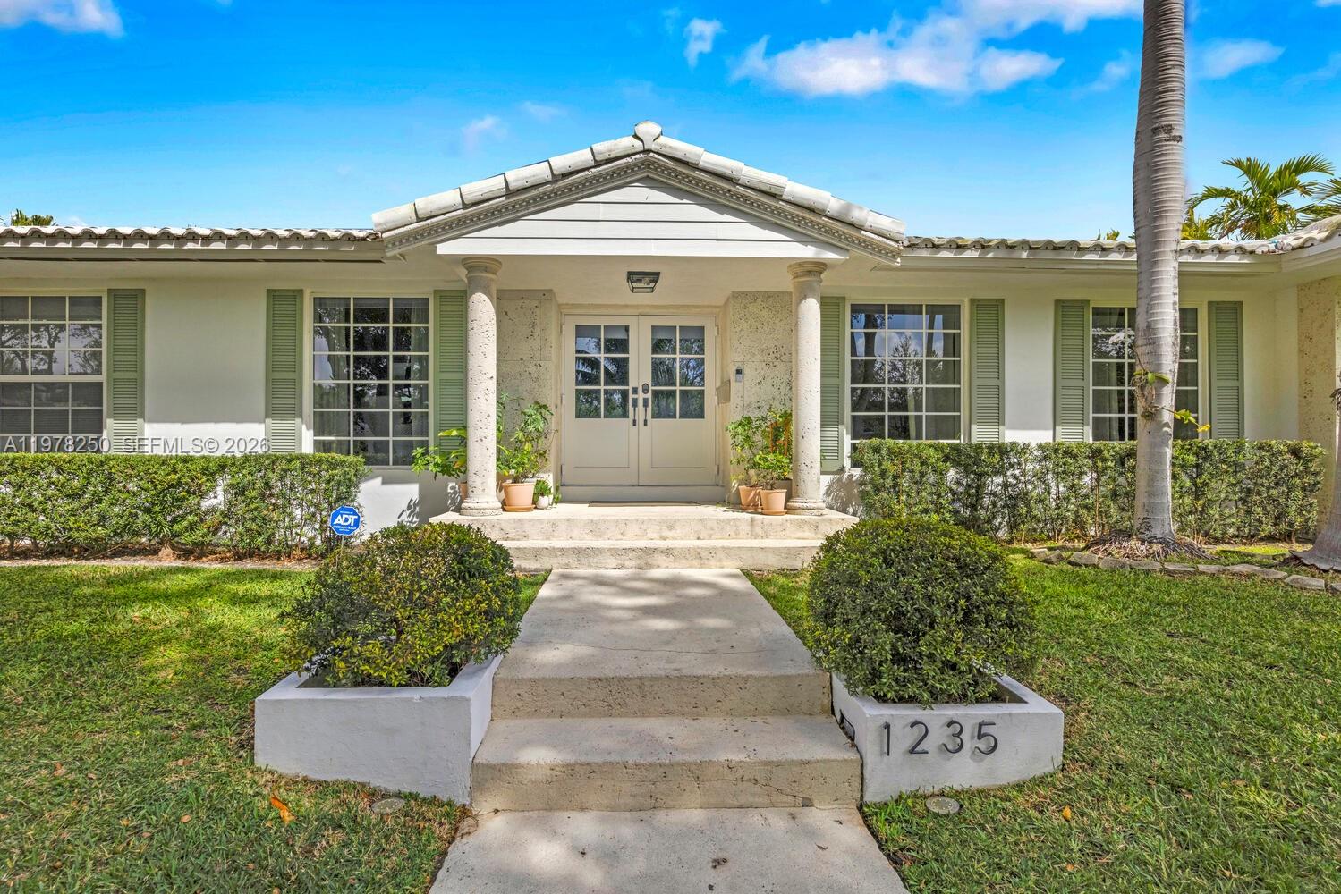 MIAMI SHORES SEC 3 - Residential