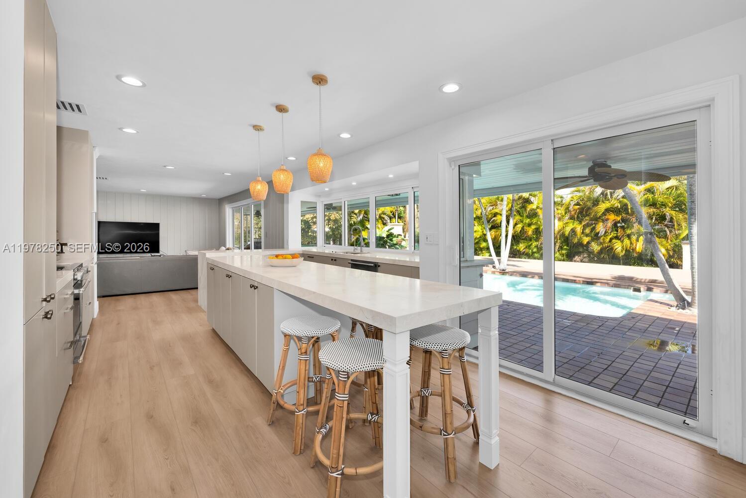 MIAMI SHORES SEC 3 - Residential