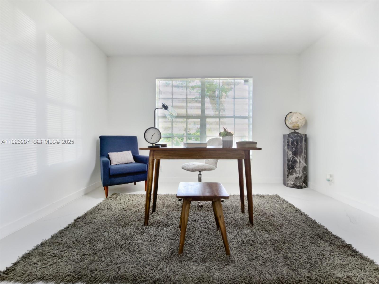 CASTLEWOOD - Residential