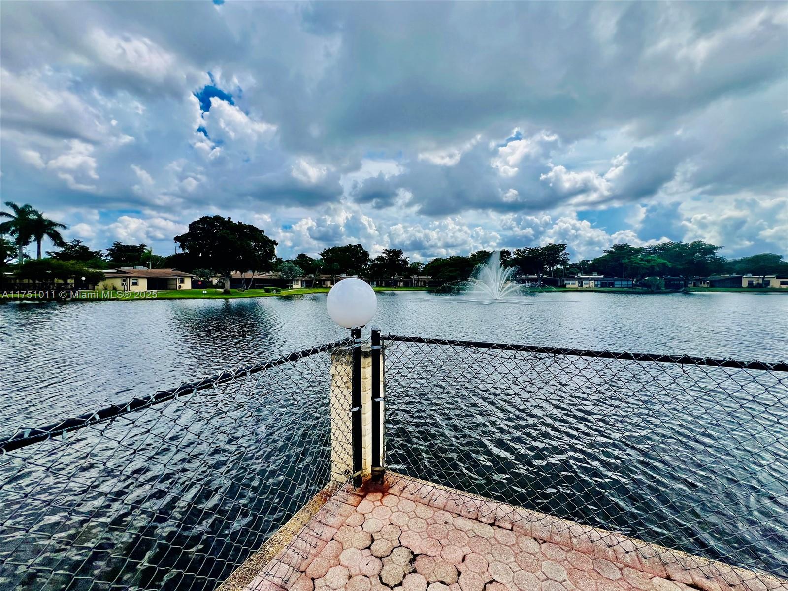 VILLAS AT CARRIAGE HILLS - Residential