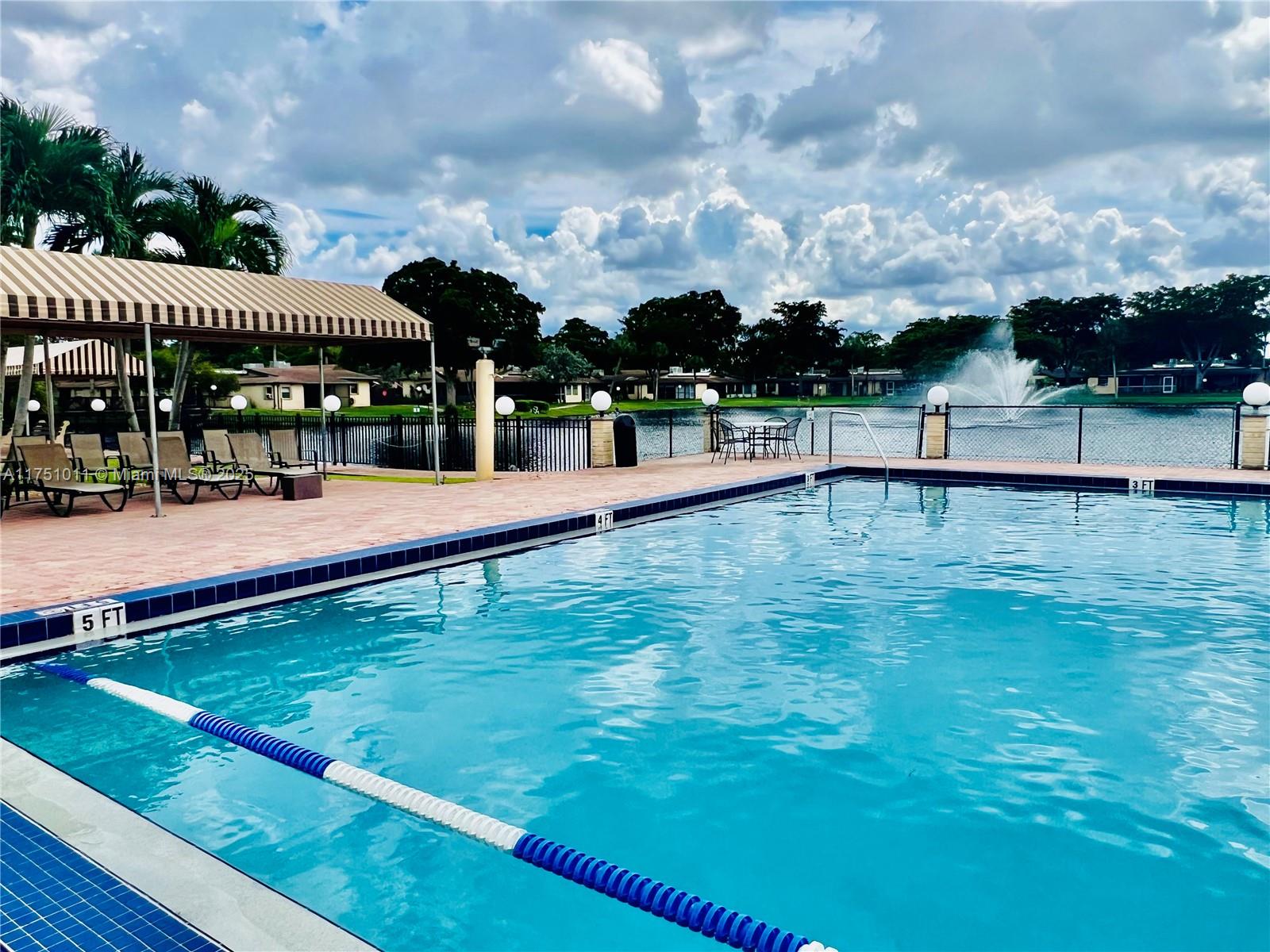 VILLAS AT CARRIAGE HILLS - Residential