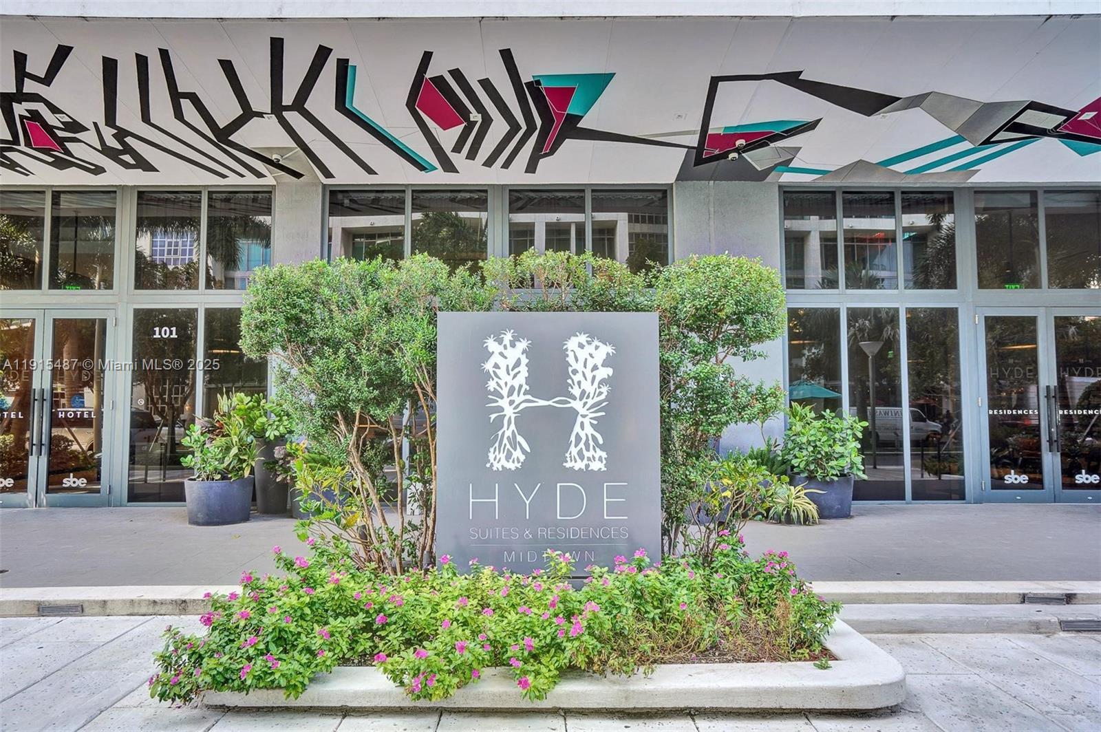 3401 MIDTOWN CONDO - Residential Lease