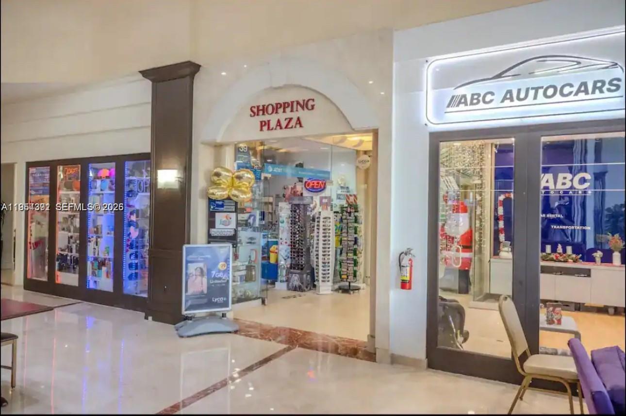 THE AVENTURA BEACH CLUB C - Residential