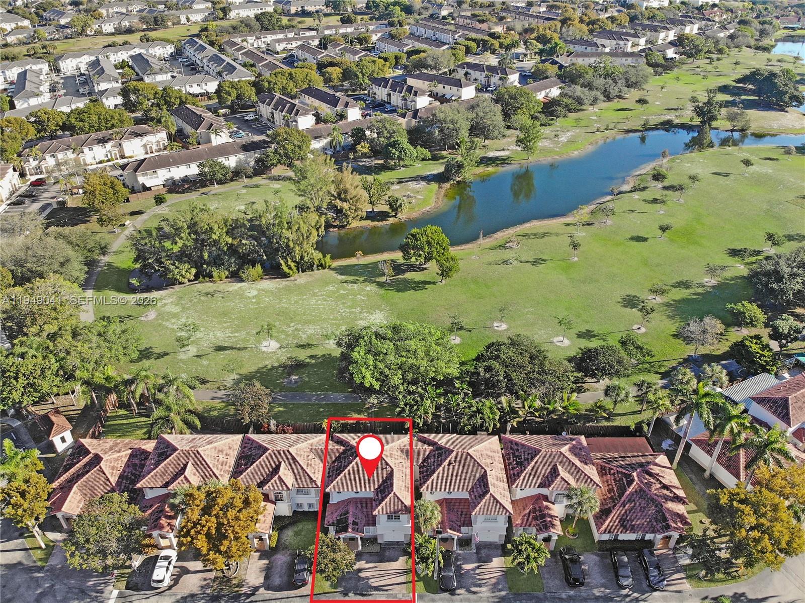 BELLA COLINA CONDO - Residential