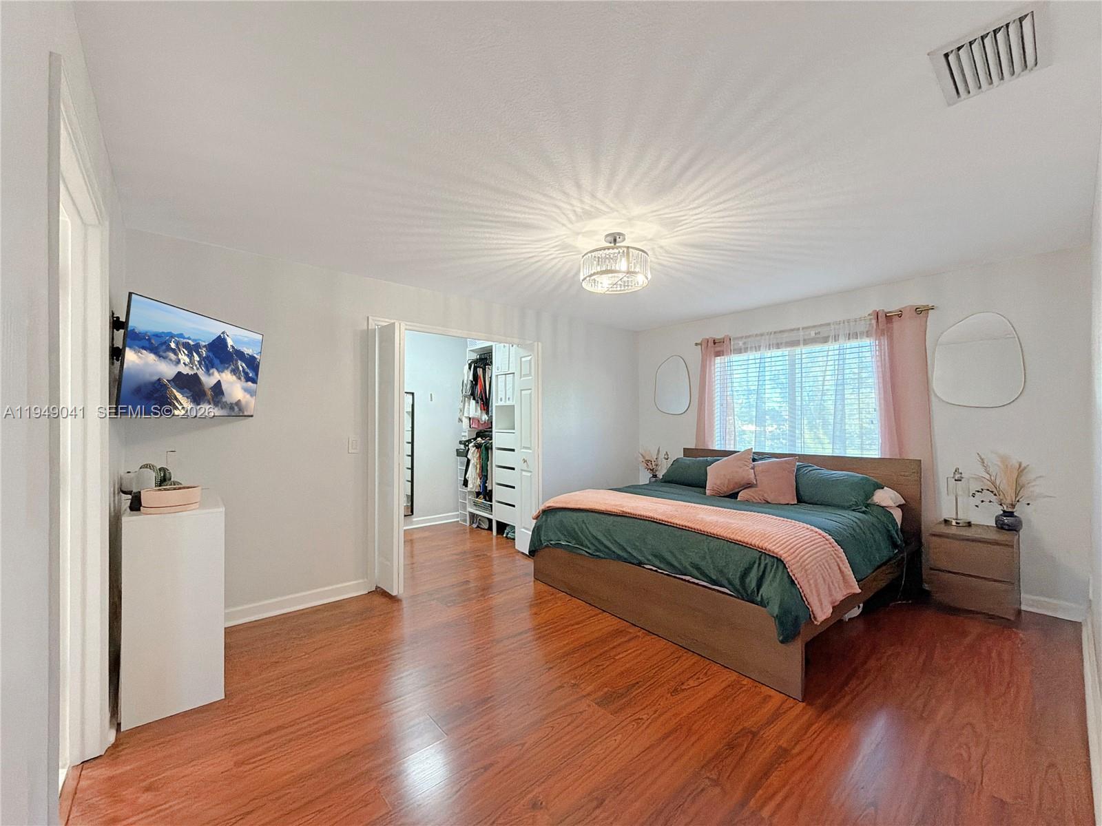 BELLA COLINA CONDO - Residential